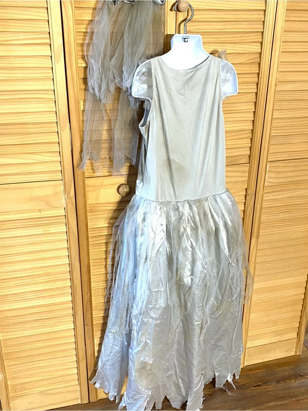 Girl’s Haunted Ghost Bride Halloween Costume Dress with Veil